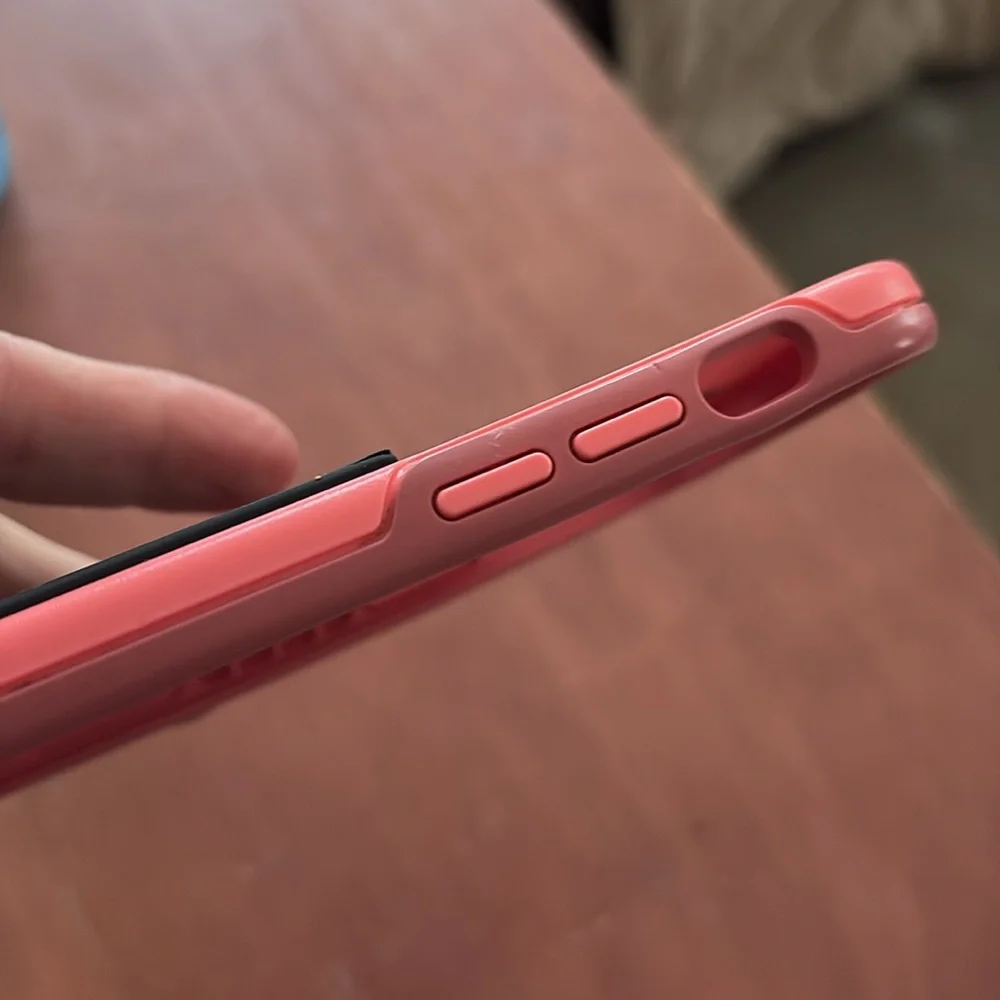 Otter box iPhone 12 pink good used condition